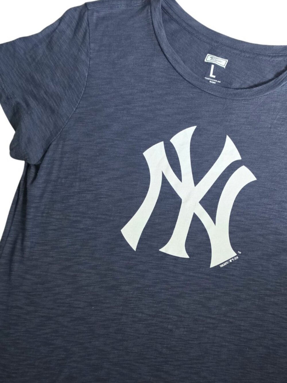 Tailgate American Eagle NY Yankees Soft Graphic Logo T-Shirt Large - Picture 2 of 2